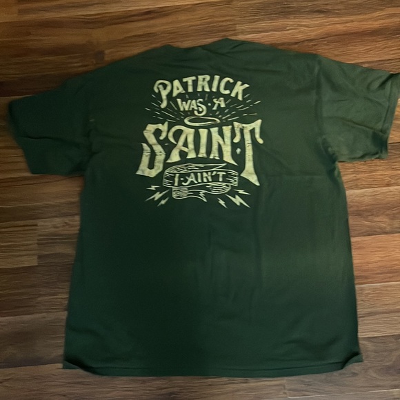 • 3 for 1 • Tullamore Dew Irish Whiskey Shirts Bundle - Picture 8 of 8